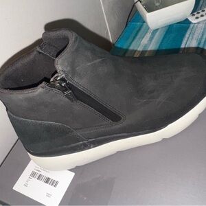 MXV Shift Zip ABEO Black Ankle Boots